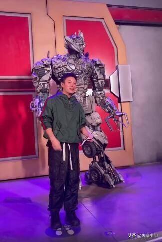 娱乐综艺成毅吃瓜